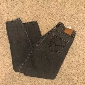 Levi’s 80s Mom Jean